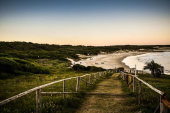 Playa_La_Moza,_Santa_Teresa,_Rocha,_Uruguay